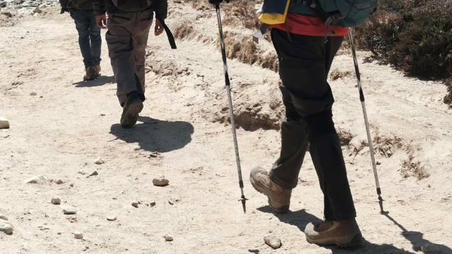 Hombre murió mientras practicaba trekking en el cerro Canoicas de Lo Barnechea
