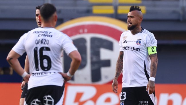 [VIDEO] Le rechazaron la jineta: La incómoda situación que vivió Arturo Vidal tras la expulsión