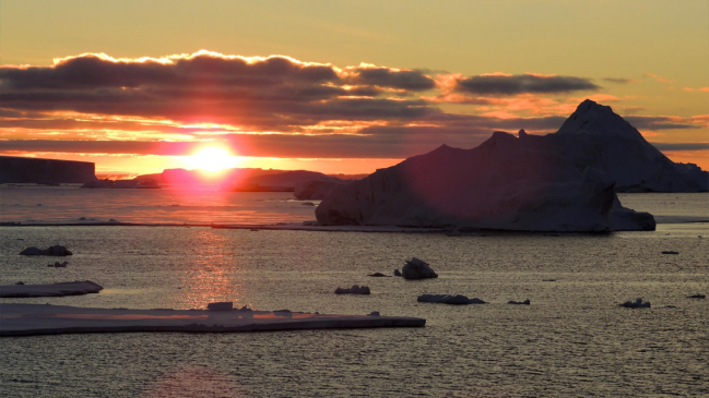 Inesperado aumento de la salinidad agrava la pérdida de hielo en el océano Antártico