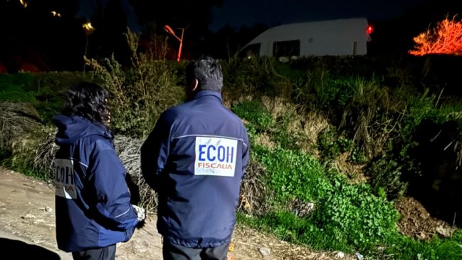 Hombre fue acribillado al interior de un vehículo en Recoleta