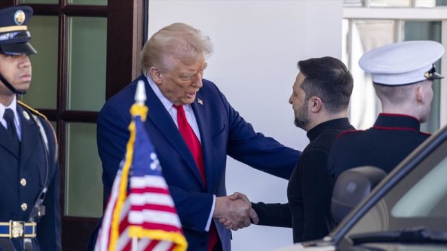 Zelenski acordó con Trump trabajar juntos para reforzar la defensa aérea ucraniana
