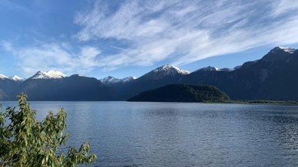   Autoridades y organizaciones civiles firman acuerdo para proteger cuencas y ríos del sur 