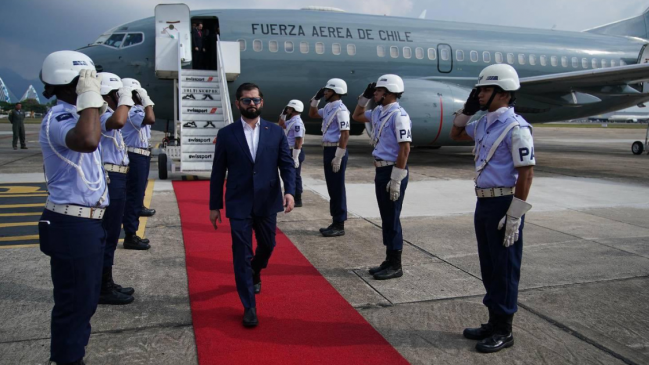 Presidente Boric aterrizó en Brasil para participar en la cumbre de los BRICS