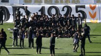 Plantel de Colo Colo vivió potente arengazo de sus hinchas a un día del Superclásico