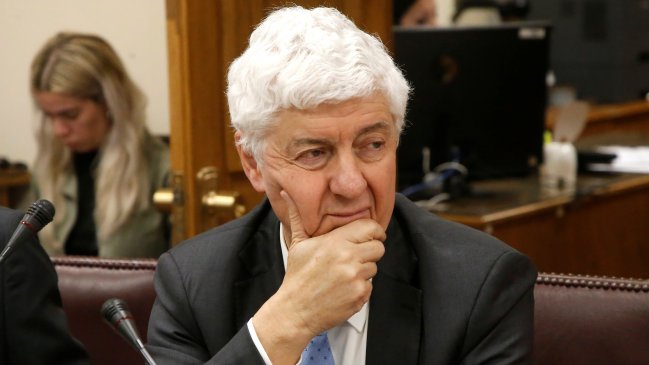 Gobierno solicitó la renuncia de Javier Etcheberry al cargo de Director del SII