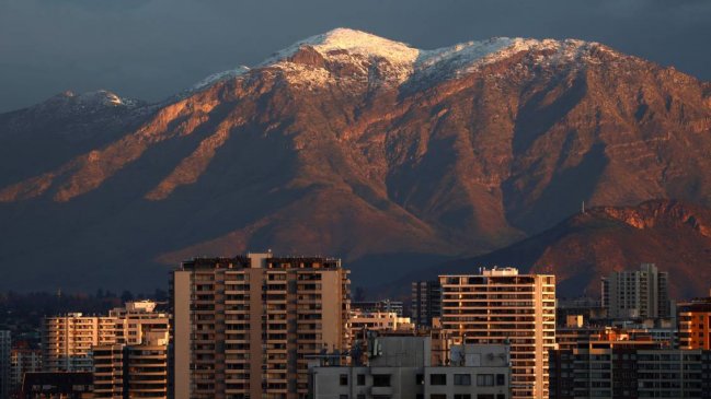 Alarma en la agricultura: Nieve en la cordillera es la mitad que en 2024