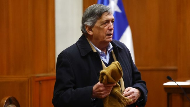 Carmona criticó carta de empresarios a la derecha: