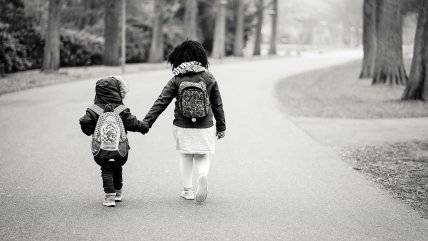   Creciendo Juntos: La llegada de un hermano 