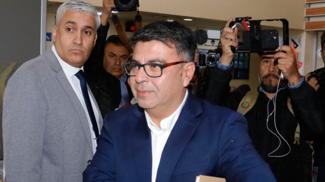 Exalcalde de Rancagua enfrentará juicio oral por corrupción en agosto