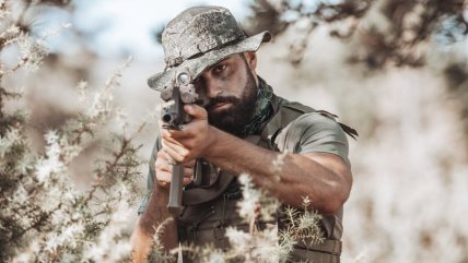   Vacaciones extremas: Futbolista del City se lució entrenando en juegos de guerra 