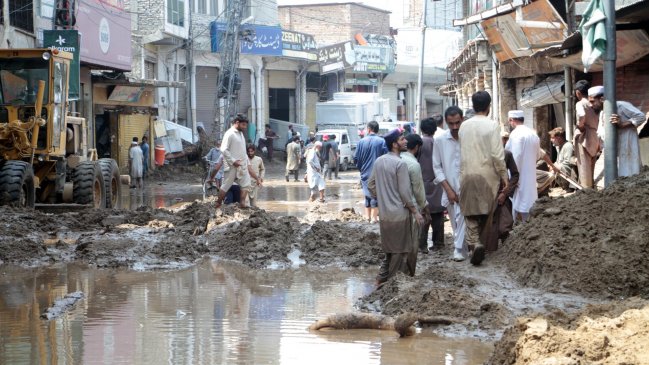 Más de 300 muertos por lluvias torrenciales e inundaciones en Pakistán