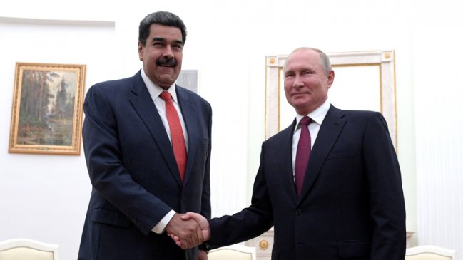 Rusia se cuadra con Maduro, que promete frenar 