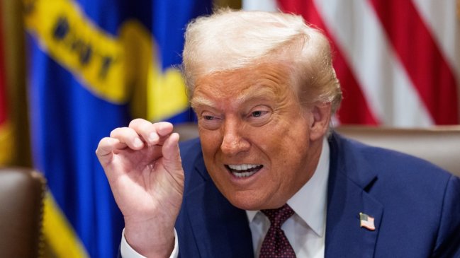 EE.UU. planea reducir la duración los visados a estudiantes y periodistas