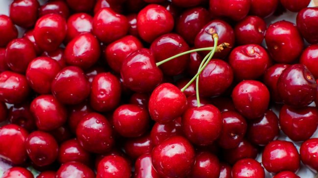 Chile promociona sus cerezas en Shanghái durante la China International Fruit Expo 2025
