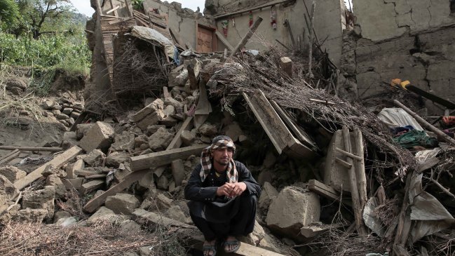 Afganistán: más de 2.000 muertos y 3.500 heridos deja devastador terremoto