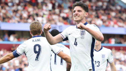   Inglaterra venció a Andorra y sostuvo su cosecha perfecta en las Clasificatorias 