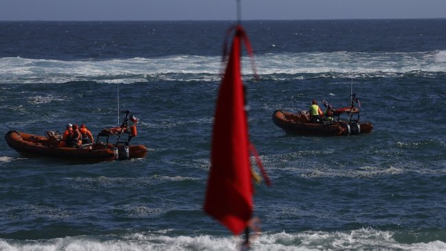 Valparaíso: Se extiende la búsqueda de adolescente desaparecido en playa Las Torpederas