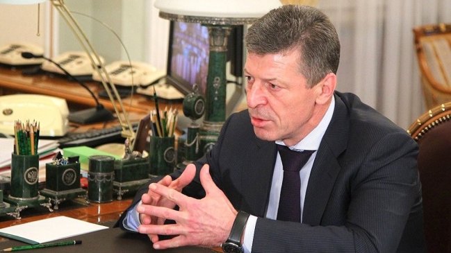 Medios afirman que mano derecha de Putin renunció tras criticar la guerra