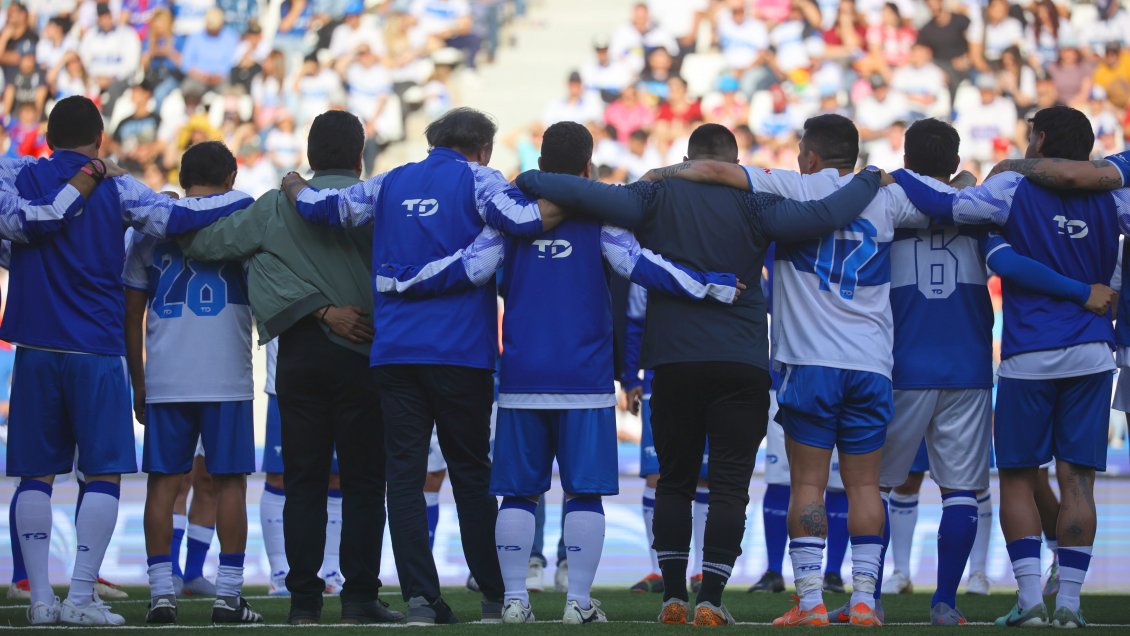 La situación de salud de Patricio Toledo tras desplomarse en el Claro Arena La situación de salud de Patricio Toledo tras desplomarse en el Claro Arena
