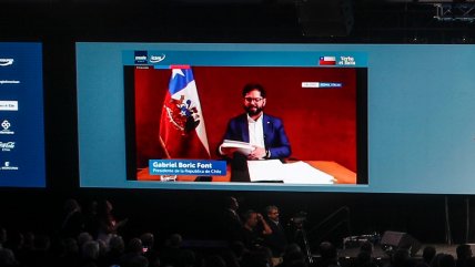  Citando al papa: Boric denunció 