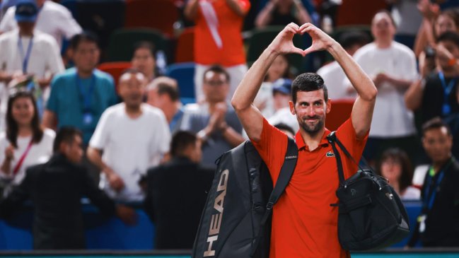 Novak Djokovic clasificó a las Finales ATP e igualó récord de Roger Federer