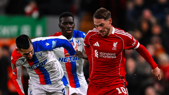 Liverpool sigue en caída libre tras perder ante Crystal Palace y quedar eliminado en la Copa de la Liga