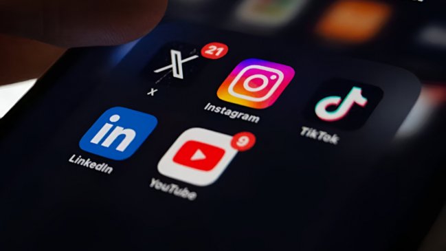 PNUD alerta: Tres de cada cuatro posteos electorales en Chile son violentos