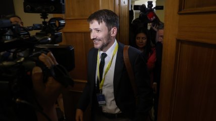   Por falta de quórum: Fracasó sesión que revisaría la acusación constitucional contra Pardow 