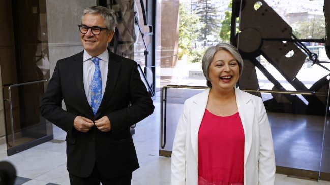 Mario Marcel participó en reunión del equipo económico de Jara para campaña de segunda vuelta