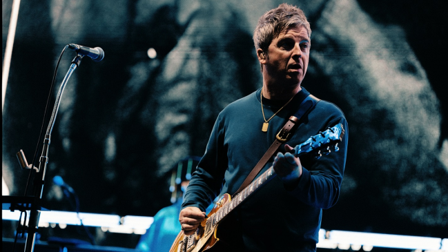 Con guiño a un equipo chileno: El posteo de Noel Gallagher tras el concierto de Oasis en el Nacional