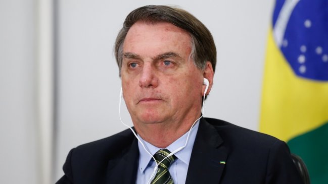 Bolsonaro explica que quemó su tobillera al ingerir medicamentos y entrar en 