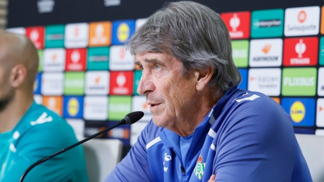 Filtran que Pellegrini se reunió con personeros de la Roja en Sevilla