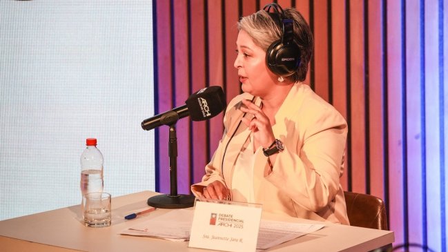 Jara respalda proyecto que elimina multas por circular sin TAG: 