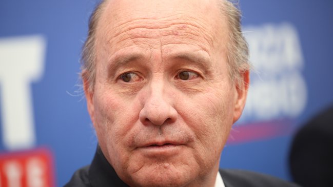 Diputados del oficialismo impulsan comisión investigadora contra asesor económico de Kast