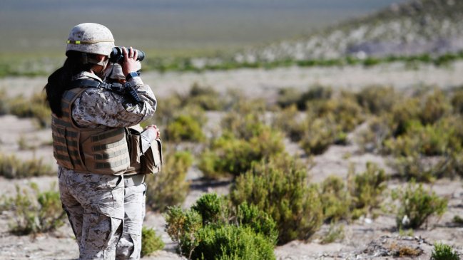 Nuevo ataque a puesto militar en Colchane: Turba lanzó objetos contundentes y piedras