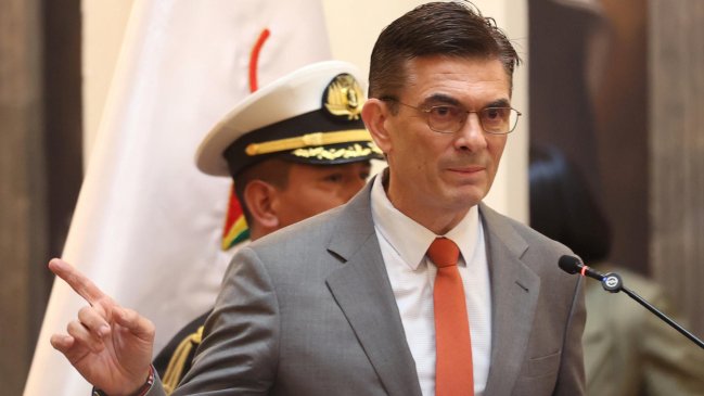 Bolivia: Paz retiró la subvención a los combustibles y aumentó el sueldo mínimo