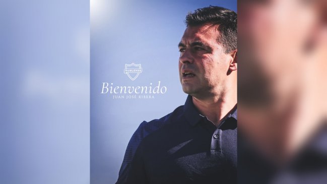 Ñublense oficializó la contratación de Juan José Ribera como nuevo director técnico
