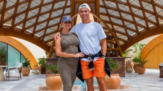 [VIDEO] Cristiano Ronaldo se aísla del mundo: Su nueva mansión secreta en el Mar Rojo