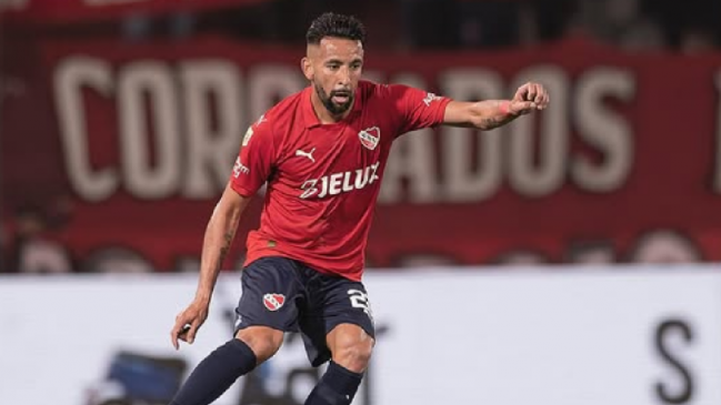 ¿Vuelve al Rojo? Mauricio Isla está en el radar de Independiente, según prensa argentina