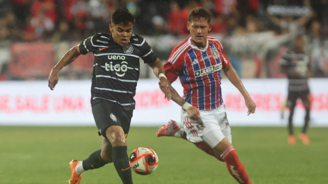 Colo Colo arrancó su 2026 con un triunfo por penales ante Olimpia en Uruguay