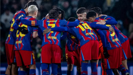   Barcelona venció a Racing de Santander y clasificó a cuartos de final de la Copa del Rey 