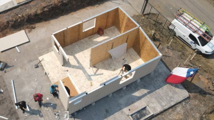   Comienza la entrega de viviendas de emergencia para damnificados por incendios en el Biobío 