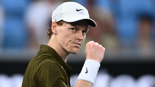 Sinner recuperó la autoridad en Australia y ya está en cuartos