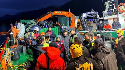   Confirman tercer fallecido por naufragio en Reloncaví, y quedan tres desaparecidos 