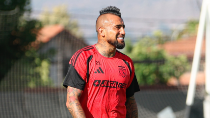   La formación de Colo Colo para su debut en la Liga de Primera ante Deportes Limache 