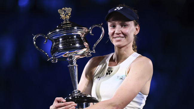 Elena Rybakina dio el batacazo ante Aryna Sabalenka y conquistó el Abierto de Australia