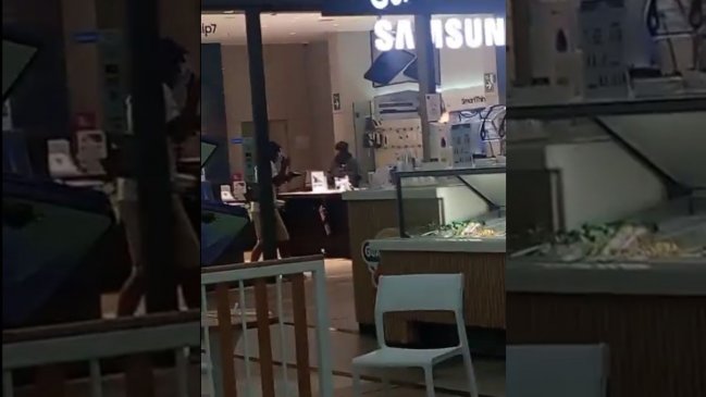 Violento asalto y tiroteo en Mall Plaza Sur