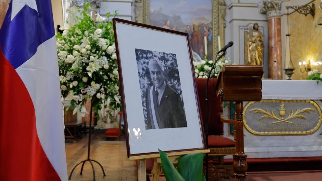 Misa en Providencia en memoria de Piñera une a Chile Vamos y al futuro gabinete de Kast