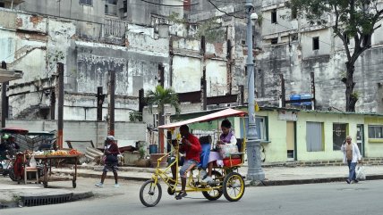 Cuba: Asedio petrolero de EE.UU. comenzó a paralizar transporte, clases y hospitales