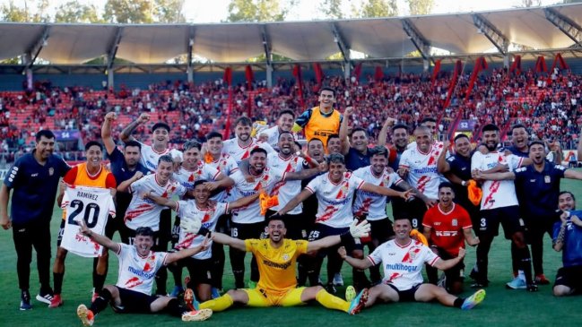 Curicó y Recoleta celebraron a costa de Rangers y Unión Española en Copa Chile
